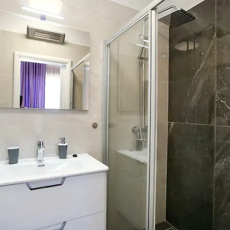 Luxury Ela בית הארחה ספליט
