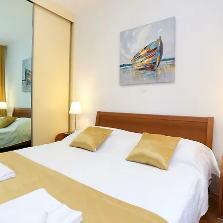 Pensionat Luxury Apartment Ela Split