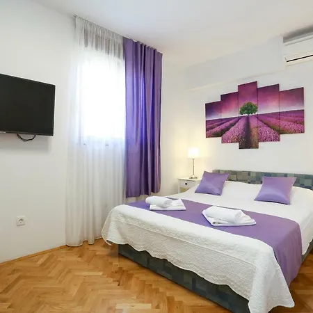 Guest house Luxury Apartment Ela Split