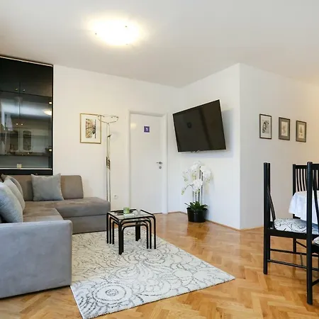 Green Park Apartments Split